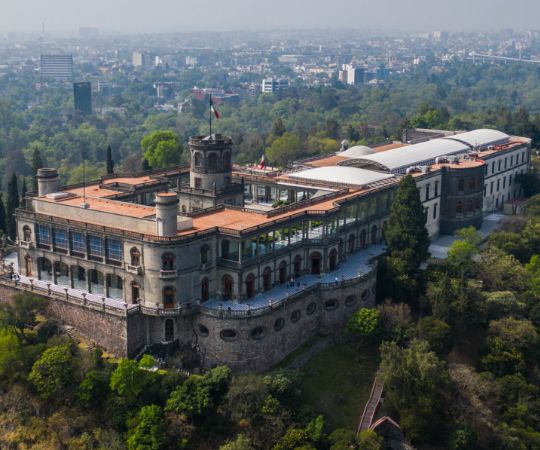 Da un viaje al pasado en el Castillo de Chapultepec si estás alojado en el InterContinental CDMX